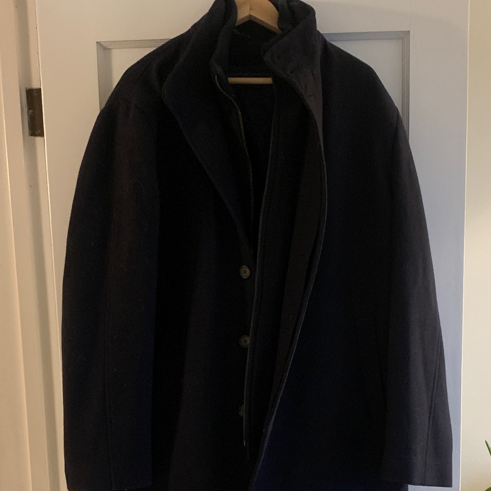 Men’s Cardinal of Canada navy jacket